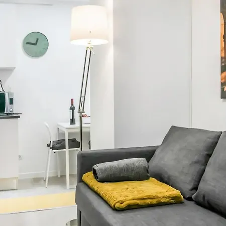 Apartment Home4u - Secret In Center Lisbon