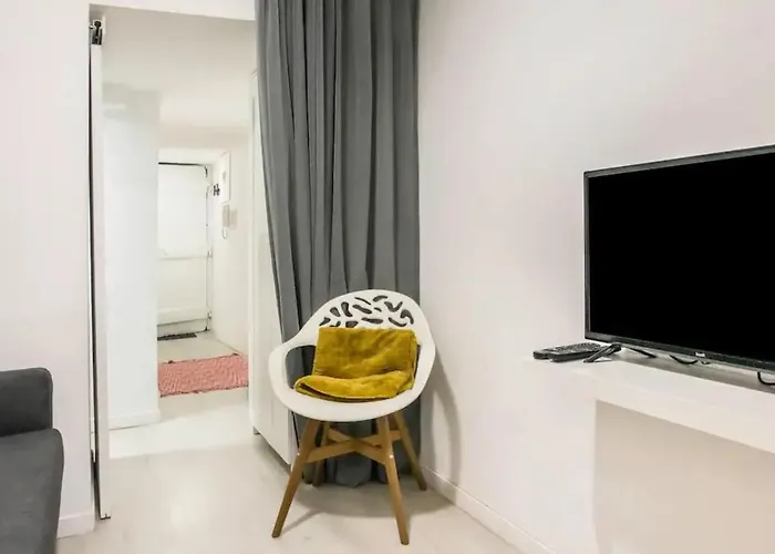 Apartment Home4u - Secret In Center